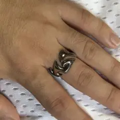 Y2K style tribal ring