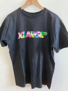 XLARGE エクストララージ Tシャツ 黒 ブラック ロゴ カラフル M