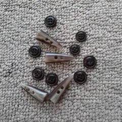 Item thumbnail for item d18e916c-63a1-4d45-b67a-2e6f9d7b0a6b