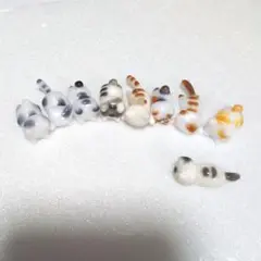 ぐで猫　パーツ　チャーム　ブチ系8個セット＋オマケ１個