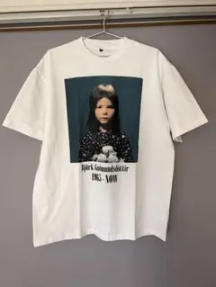 【今週大特価】First Björk tee anytee XL 黒　ビョーク 美品】anytee × Björk First Björk Tee【XL】 - メルカリ