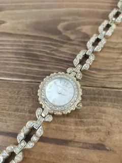 Betsey Johnson ゴールド 時計