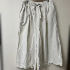 ベージュワイドパンツ ドローストリング付き