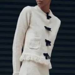 ZARA　リボンニットカーディガン　S オフホワイト美品フリンジ