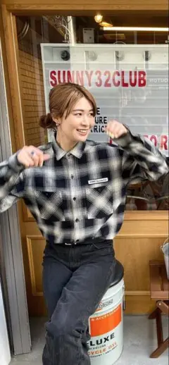 値下木村沙織SUNNY thirty two club スウェットパーカーXXL 値下木村沙織SUNNY thirty two club スウェットパーカーXXL
