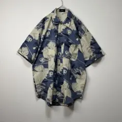 総柄　半袖シャツ　XLサイズ　スカーフ柄　オシャレボタン