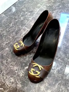 gucci シマ 型押し インターロッキング パンプス