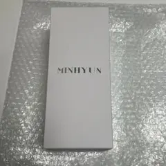 ファンミニョン.公式ペンライト.ミニョン.ペンラ.グッズ.nuest. 楽天市場】送料無料 HWANG MIN HYUN [ OFFICIAL LIGHT STICK