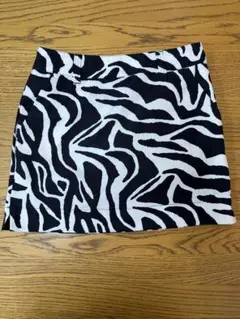 美品　 LOUDMOUTH インナー付スカート　サイズM