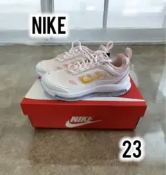 未使用　大人気　NIKE WMNS AIR MAX AP 23cm