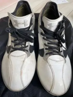 Under Armour スパイク　8.5 US ホワイト/ブラック　野球