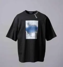 アブストラクトハンドプリントオーバーサイズドステッチクルーネックTシャツ