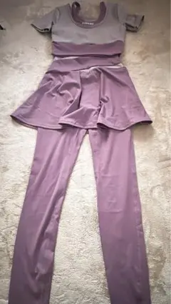 フレアスカート付きレギンス上下セット