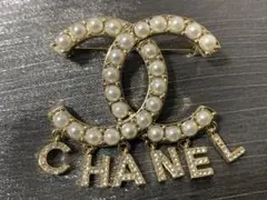 Chanel パールブローチ 刻印あり