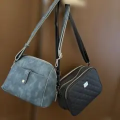 レディースバッグ　２点まとめ売り　収納　仕切り