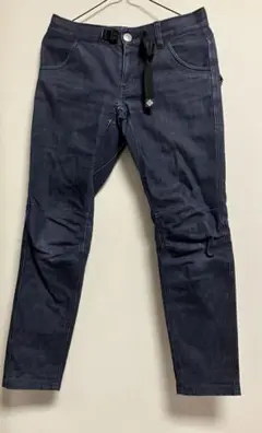 Item thumbnail for item f9ab7322-f9c8-4ca3-91ed-0070516d1b62