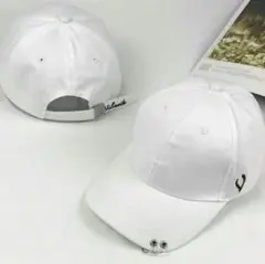 人気 キャップ メンズ レディース vマーク 大流行 フープピアス 白 022