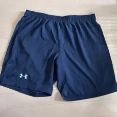 アンダーアーマー　ランニングパンツ　ショートパンツ　メンズ　XL
