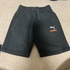 プーマ　半ズボン