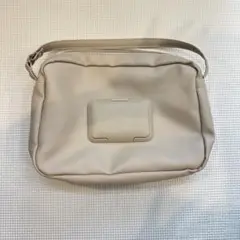 スリーコインズ おむつポーチ