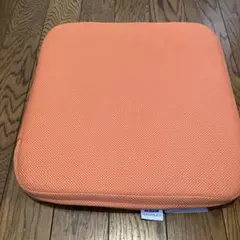 Item thumbnail for item 23f09a5e-7e30-4e05-81bf-cdf9addbb105