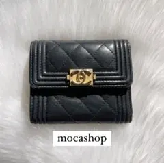 CHANEL 三つ折財布