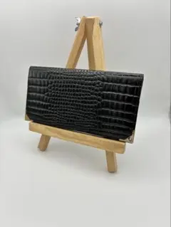 【美品】Chérrisa PARIS 長財布 クロコ型押しレザーブラック金具付き