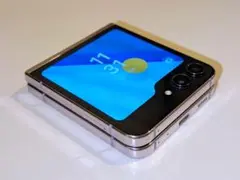 galaxy zflip5 256GB SIMフリー 海外版
