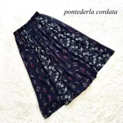 J3【pontederla cordata】フレアスカート　花柄 ネイビー　L
