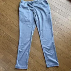 タグ付き トレーニングパンツ ニューバランス