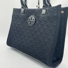 ✨美品✨【トリーバーチ】トートバッグ　キルティング　黒　ナイロン　エナメル　A4