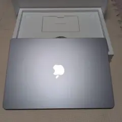 MacBook Air M2 15インチ 容量256GB メモリ8GB