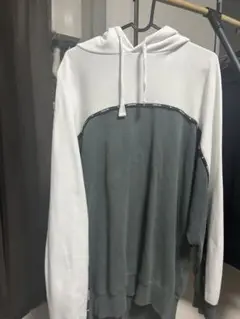 CONVERSE TOKYO フード付きスウェットパーカー