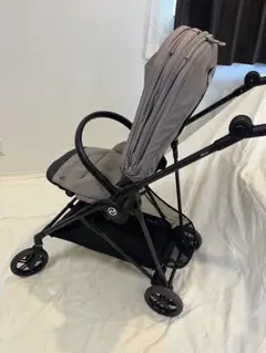 Item thumbnail for item a5ba4ecd-1270-4b43-a6a2-136b60a8e7cd