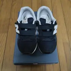 New Balance 313 黒/金 スニーカー　20cm