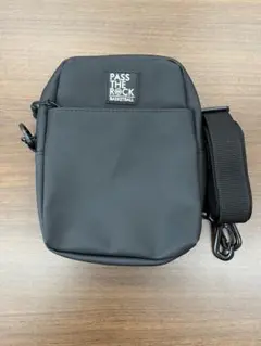 PASS THE ROCK ショルダーバッグ ブラック