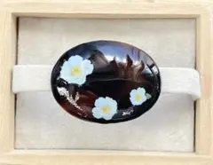 ★〜天然石 コーヒーブラウン瑪瑙 白椿 金粉 帯留め 40×30〜★