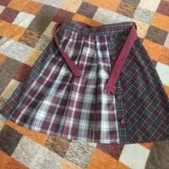 チェック柄スカート