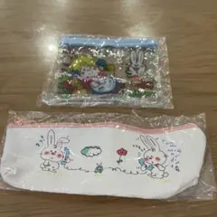 水森亜土　ガチャ　クリアポーチとペンケース