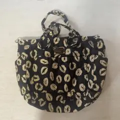MARC JACOBS