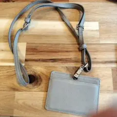 ペッレモルビダ　idケース　トープ