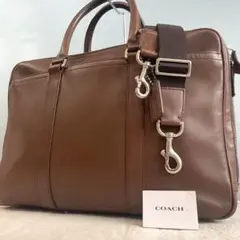 Item thumbnail for item d7f237df-b573-4c4b-83a6-a1f265b9c211