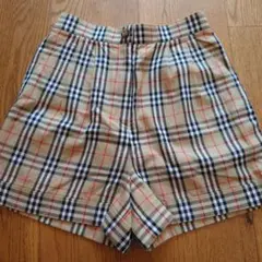 BURBERRY★バーバリー　短パン　120cm