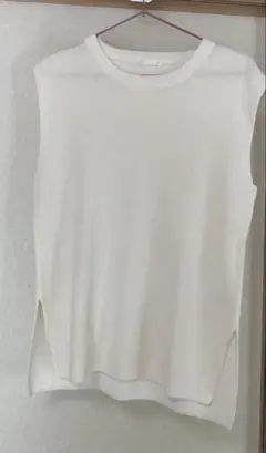 GU ジーユー サマーニット ベスト ノースリーブ
