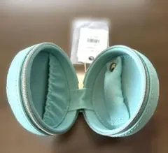 新品未使用 Accommode アクセサリーケース