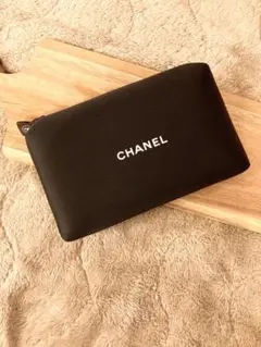 CHANEL シャネル 新品未使用 黒ポーチ
