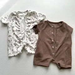 【1-3ヶ月】ロンパース　花柄とブラウン2枚セット