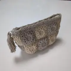 ハンドメイド　かぎ編み　グラニースクエア　モチーフ編み　ポーチ