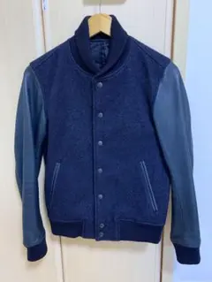 美品 studios スタジャン