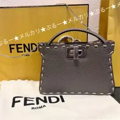 新品★レア FENDI ピーカブー ナノ チャーム セレリア ショルダー バッグ